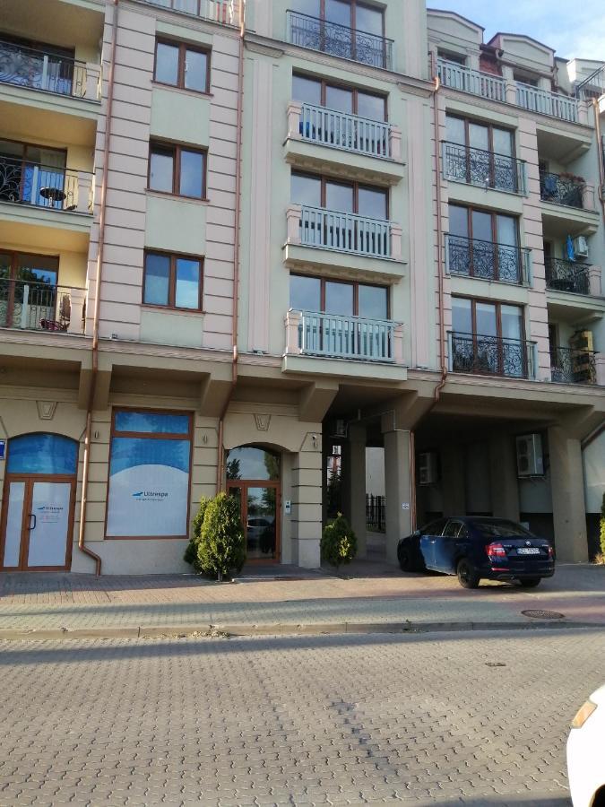에우크 Apartament Sloneczny 아파트 외부 사진