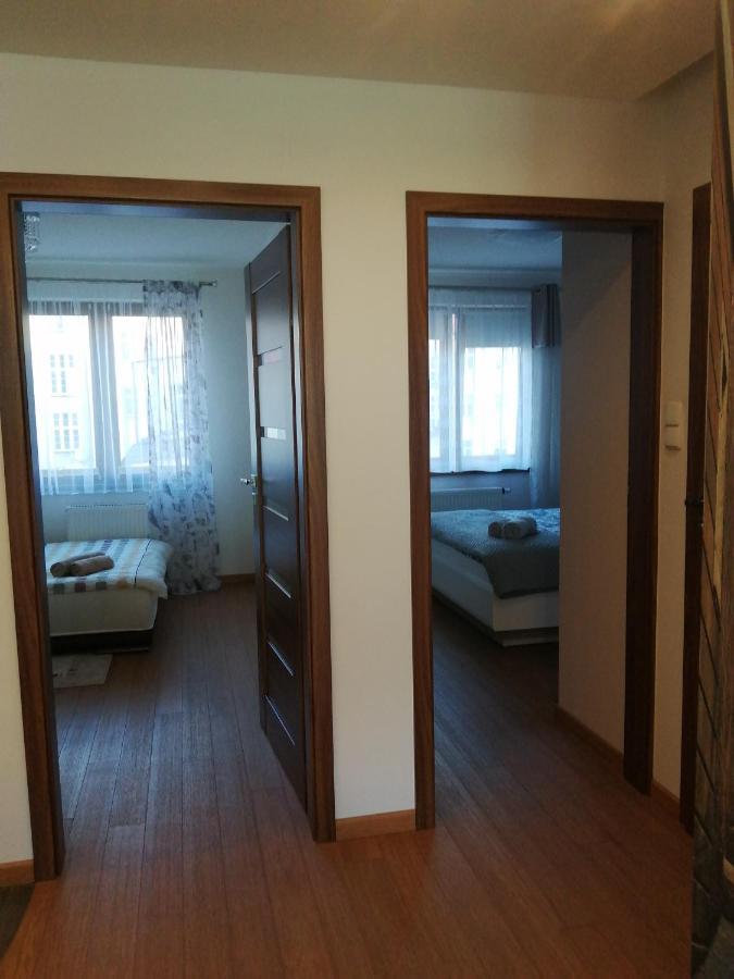 에우크 Apartament Sloneczny 아파트 외부 사진
